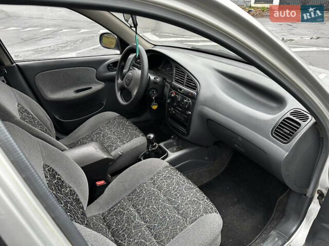 Сірий Деу Ланос, об'ємом двигуна 1.5 л та пробігом 156 тис. км за 2800 $, фото 21 на Automoto.ua
