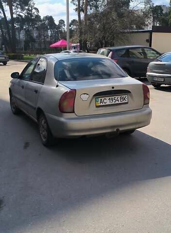 Сірий Деу Ланос, об'ємом двигуна 1.5 л та пробігом 281 тис. км за 1750 $, фото 3 на Automoto.ua