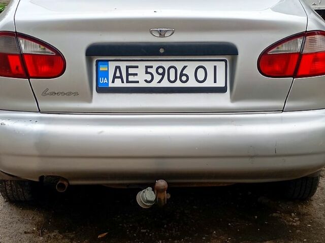 Серый Дэу Ланос, объемом двигателя 1.6 л и пробегом 197 тыс. км за 2000 $, фото 1 на Automoto.ua