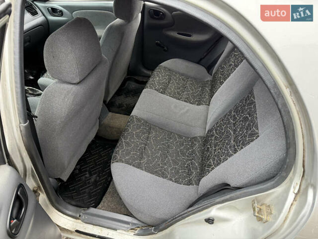 Серый Дэу Ланос, объемом двигателя 1.5 л и пробегом 203 тыс. км за 1750 $, фото 10 на Automoto.ua