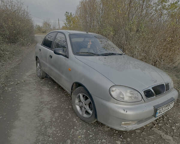 Серый Дэу Ланос, объемом двигателя 1.5 л и пробегом 225 тыс. км за 2000 $, фото 2 на Automoto.ua