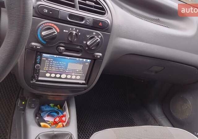 Сірий Деу Ланос, об'ємом двигуна 1.5 л та пробігом 290 тис. км за 2500 $, фото 9 на Automoto.ua