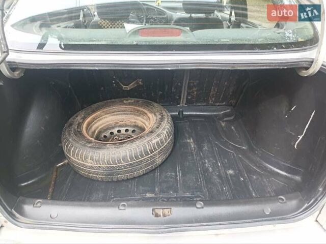 Сірий Деу Ланос, об'ємом двигуна 1.5 л та пробігом 220 тис. км за 2500 $, фото 12 на Automoto.ua