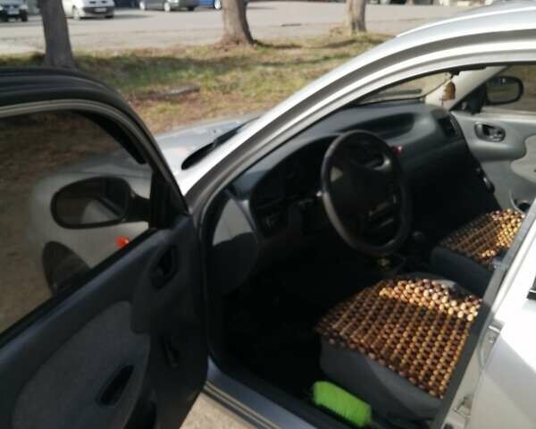 Серый Дэу Ланос, объемом двигателя 1.5 л и пробегом 177 тыс. км за 2500 $, фото 3 на Automoto.ua