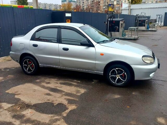 Сірий Деу Ланос, об'ємом двигуна 1.5 л та пробігом 200 тис. км за 2250 $, фото 6 на Automoto.ua