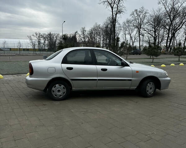 Дэу Ланос 2006 в Краматорске на Automoto.ua Серый Дэу Ланос, объемом двигателя 1.5 л и пробегом 286 тыс. км за 2750 $, фото 3 на Automoto.ua