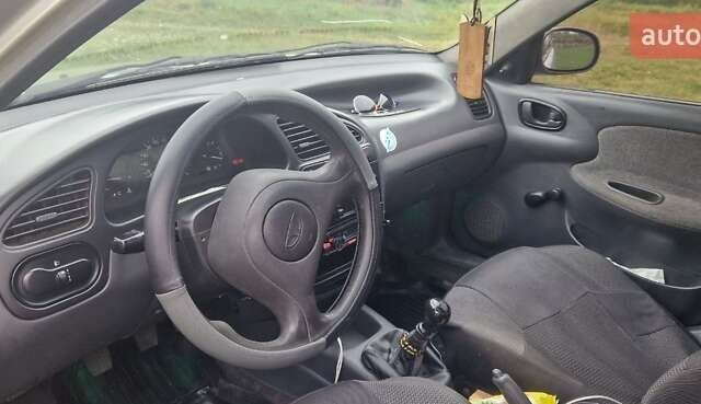 Сірий Деу Ланос, об'ємом двигуна 1.5 л та пробігом 493 тис. км за 2250 $, фото 3 на Automoto.ua