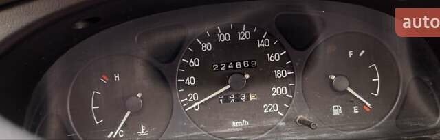 Серый Дэу Ланос, объемом двигателя 1.5 л и пробегом 224 тыс. км за 1750 $, фото 13 на Automoto.ua