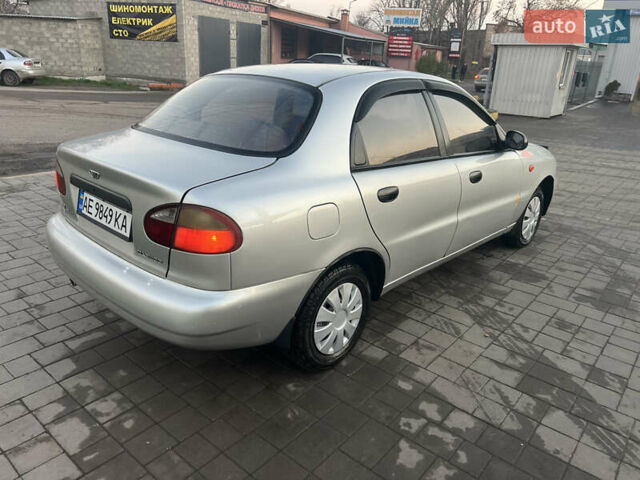 Серый Дэу Ланос, объемом двигателя 1.5 л и пробегом 210 тыс. км за 2100 $, фото 4 на Automoto.ua