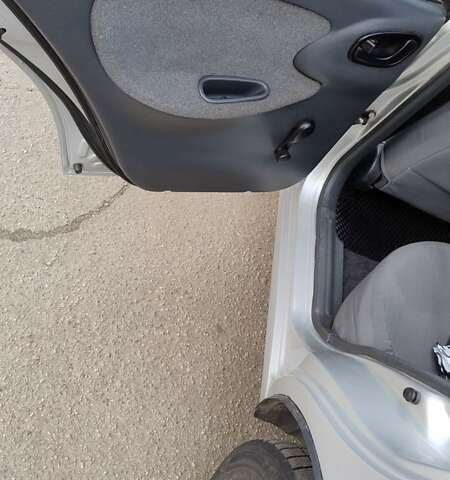 Сірий Деу Ланос, об'ємом двигуна 1.5 л та пробігом 290 тис. км за 2500 $, фото 14 на Automoto.ua