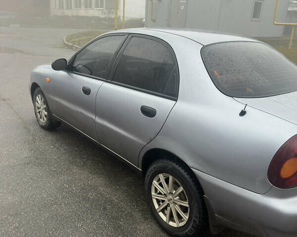 Серый Дэу Ланос, объемом двигателя 1.5 л и пробегом 260 тыс. км за 2300 $, фото 4 на Automoto.ua