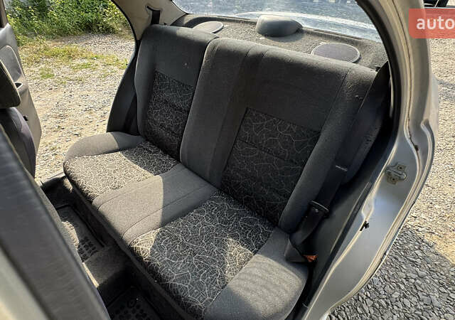 Серый Дэу Ланос, объемом двигателя 1.35 л и пробегом 180 тыс. км за 1250 $, фото 9 на Automoto.ua