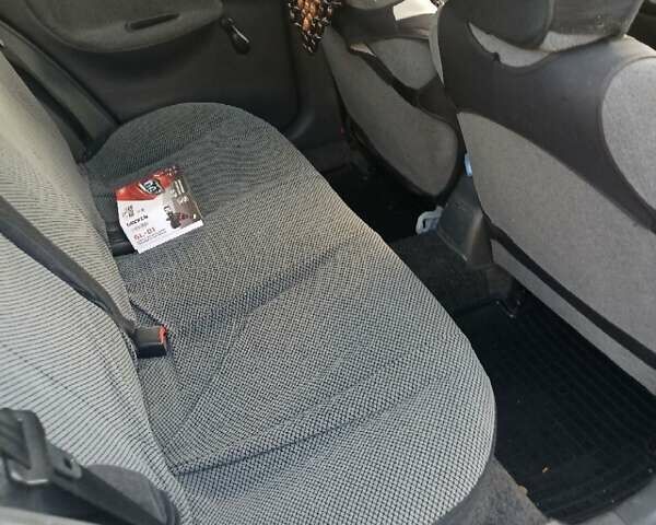 Серый Дэу Ланос, объемом двигателя 1.5 л и пробегом 144 тыс. км за 2200 $, фото 5 на Automoto.ua