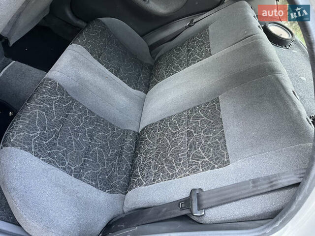 Серый Дэу Ланос, объемом двигателя 1.5 л и пробегом 173 тыс. км за 2450 $, фото 17 на Automoto.ua