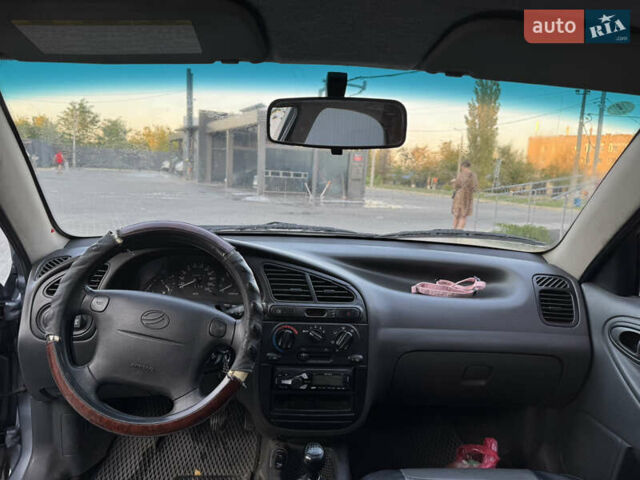 Сірий Деу Ланос, об'ємом двигуна 1.5 л та пробігом 200 тис. км за 2550 $, фото 7 на Automoto.ua