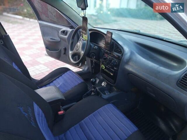 Деу Ланос 2006 у Бобринце на Automoto.ua Сірий Деу Ланос, об'ємом двигуна 1.5 л та пробігом 220 тис. км за 1500 $, фото 6 на Automoto.ua