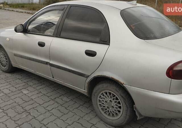 Дэу Ланос 2006 в Шумск на Automoto.ua Серый Дэу Ланос, объемом двигателя 1.5 л и пробегом 300 тыс. км за 1300 $, фото 4 на Automoto.ua