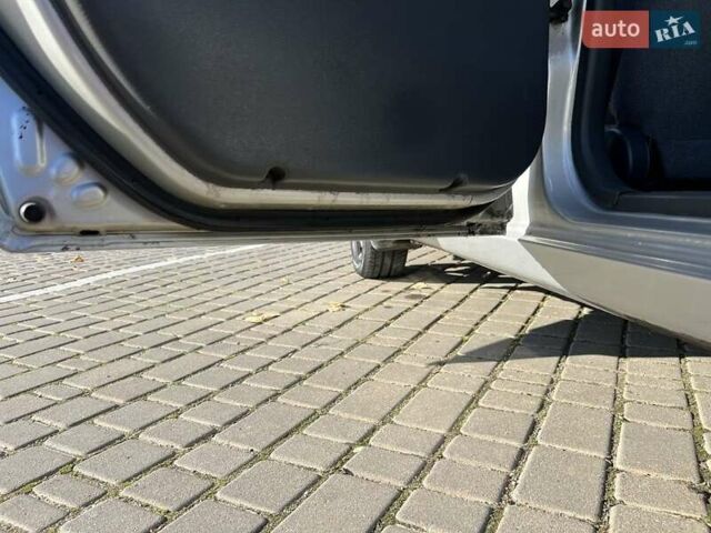 Серый Дэу Ланос, объемом двигателя 1.5 л и пробегом 198 тыс. км за 3300 $, фото 13 на Automoto.ua