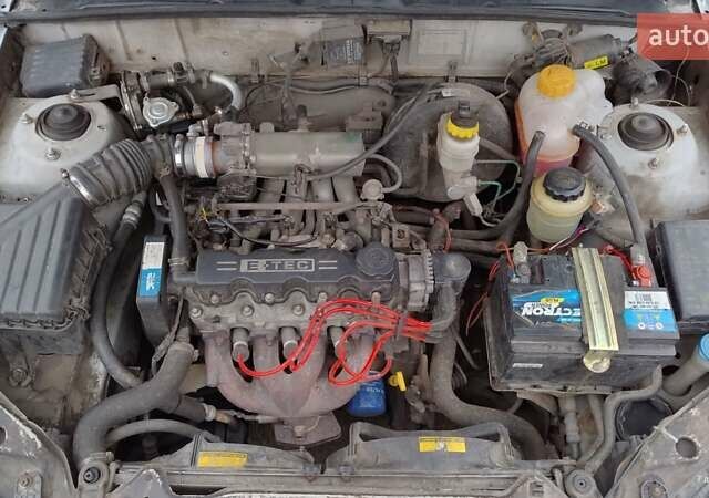 Сірий Деу Ланос, об'ємом двигуна 1.5 л та пробігом 290 тис. км за 2500 $, фото 8 на Automoto.ua