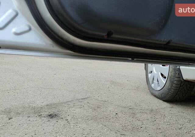 Сірий Деу Ланос, об'ємом двигуна 1.5 л та пробігом 290 тис. км за 2500 $, фото 16 на Automoto.ua