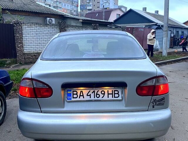 Серый Дэу Ланос, объемом двигателя 1.5 л и пробегом 200 тыс. км за 1700 $, фото 9 на Automoto.ua