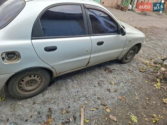 Серый Дэу Ланос, объемом двигателя 1.6 л и пробегом 337 тыс. км за 1100 $, фото 3 на Automoto.ua