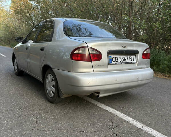 Дэу Ланос 2006 в Бобровице на Automoto.ua Серый Дэу Ланос, объемом двигателя 1.5 л и пробегом 200 тыс. км за 1350 $, фото 1 на Automoto.ua
