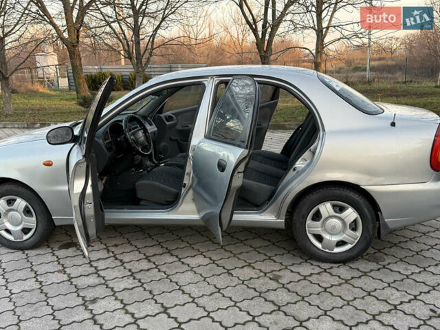 Серый Дэу Ланос, объемом двигателя 1.5 л и пробегом 310 тыс. км за 2350 $, фото 6 на Automoto.ua