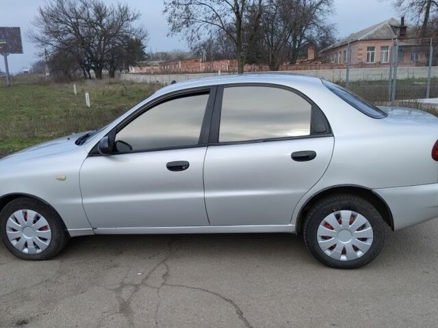 Сірий Деу Ланос, об'ємом двигуна 1.5 л та пробігом 280 тис. км за 2500 $, фото 2 на Automoto.ua