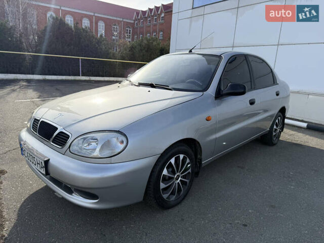Серый Дэу Ланос, объемом двигателя 1.5 л и пробегом 106 тыс. км за 2800 $, фото 1 на Automoto.ua