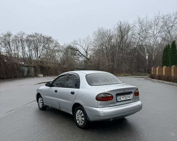 Серый Дэу Ланос, объемом двигателя 0 л и пробегом 212 тыс. км за 1800 $, фото 3 на Automoto.ua