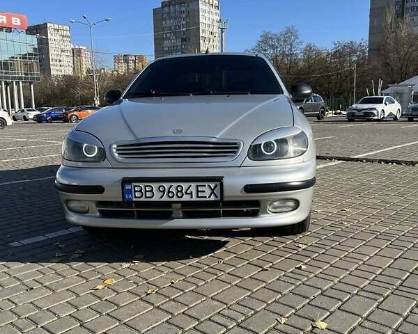 Серый Дэу Ланос, объемом двигателя 1.5 л и пробегом 198 тыс. км за 3300 $, фото 1 на Automoto.ua