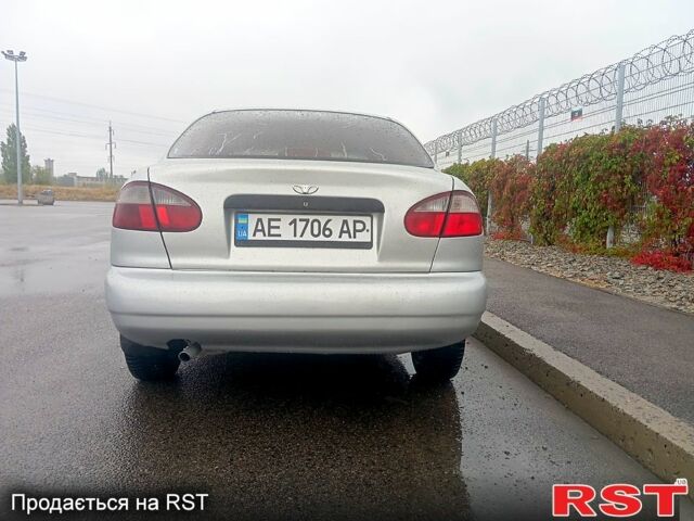 Сірий Деу Ланос, об'ємом двигуна 1.3 л та пробігом 250 тис. км за 1750 $, фото 3 на Automoto.ua