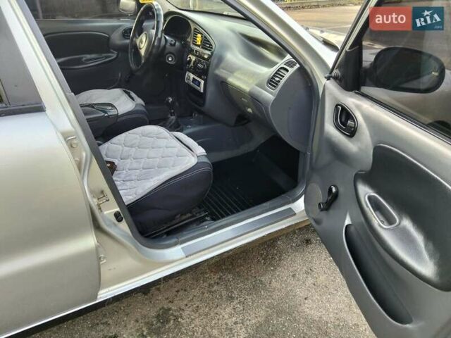 Сірий Деу Ланос, об'ємом двигуна 1.5 л та пробігом 255 тис. км за 1700 $, фото 8 на Automoto.ua