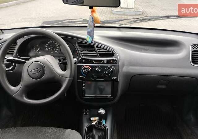Дэу Ланос 2006 в Шумск на Automoto.ua Серый Дэу Ланос, объемом двигателя 1.5 л и пробегом 300 тыс. км за 1300 $, фото 13 на Automoto.ua