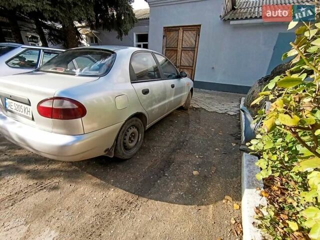 Серый Дэу Ланос, объемом двигателя 1.5 л и пробегом 270 тыс. км за 1700 $, фото 1 на Automoto.ua