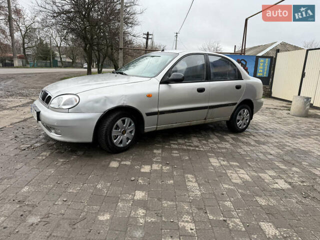 Серый Дэу Ланос, объемом двигателя 1.5 л и пробегом 203 тыс. км за 1750 $, фото 5 на Automoto.ua