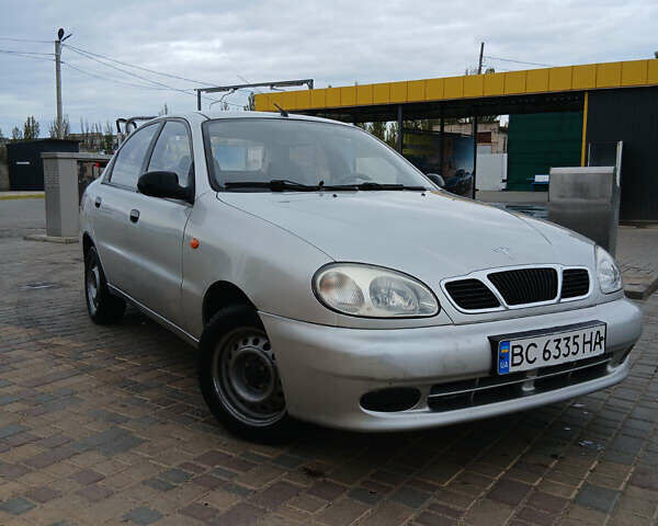 Деу Ланос 2006 у Белгород-Днестровском на Automoto.ua Сірий Деу Ланос, об'ємом двигуна 1.5 л та пробігом 104 тис. км за 1950 $, фото 2 на Automoto.ua