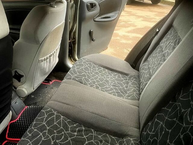 Серый Дэу Ланос, объемом двигателя 2 л и пробегом 253 тыс. км за 2500 $, фото 13 на Automoto.ua