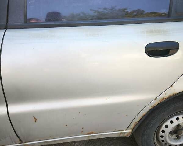 Сірий Деу Ланос, об'ємом двигуна 1.5 л та пробігом 532 тис. км за 2300 $, фото 2 на Automoto.ua