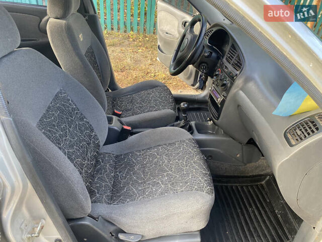 Серый Дэу Ланос, объемом двигателя 1.5 л и пробегом 194 тыс. км за 2500 $, фото 6 на Automoto.ua