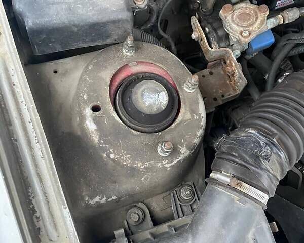 Серый Дэу Ланос, объемом двигателя 1.5 л и пробегом 328 тыс. км за 1350 $, фото 3 на Automoto.ua