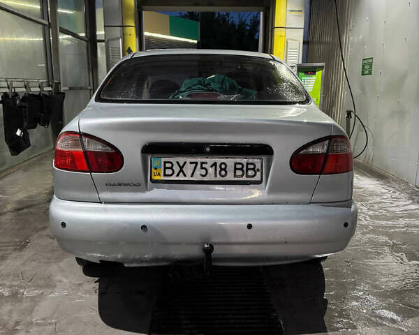 Сірий Деу Ланос, об'ємом двигуна 1.5 л та пробігом 280 тис. км за 1999 $, фото 3 на Automoto.ua