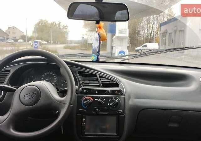 Дэу Ланос 2006 в Шумск на Automoto.ua Серый Дэу Ланос, объемом двигателя 1.5 л и пробегом 300 тыс. км за 1300 $, фото 12 на Automoto.ua