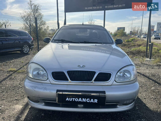Деу Ланос 2006 у Києві на Automoto.ua Сірий Деу Ланос, об'ємом двигуна 1.5 л та пробігом 205 тис. км за 1950 $, фото 4 на Automoto.ua