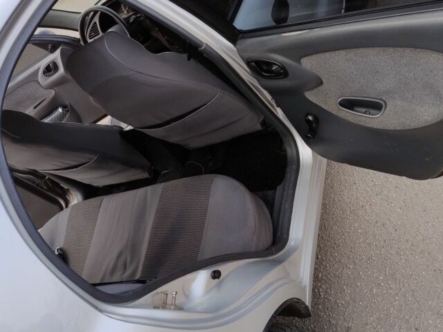 Сірий Деу Ланос, об'ємом двигуна 1.5 л та пробігом 280 тис. км за 2500 $, фото 6 на Automoto.ua