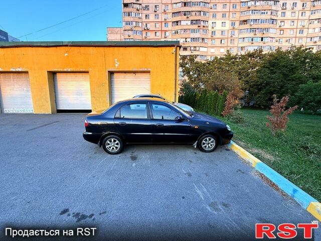 Серый Дэу Ланос, объемом двигателя 2 л и пробегом 280 тыс. км за 1250 $, фото 4 на Automoto.ua