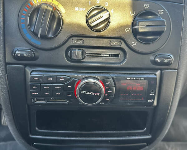 Серый Дэу Ланос, объемом двигателя 1.5 л и пробегом 192 тыс. км за 3000 $, фото 25 на Automoto.ua