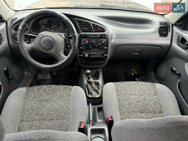 Серый Дэу Ланос, объемом двигателя 1.5 л и пробегом 203 тыс. км за 1750 $, фото 13 на Automoto.ua