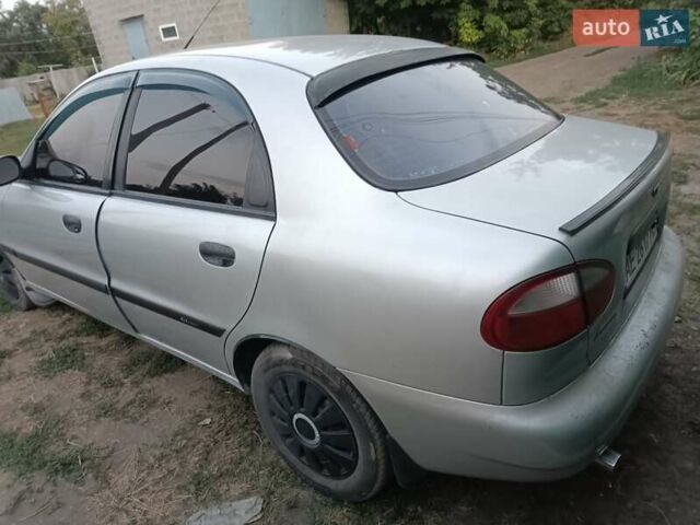 Серый Дэу Ланос, объемом двигателя 1.6 л и пробегом 266 тыс. км за 2950 $, фото 1 на Automoto.ua